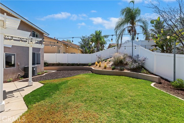 Detail Gallery Image 3 of 60 For 3348 Redport Dr, Corona,  CA 92881 - 4 Beds | 2/1 Baths