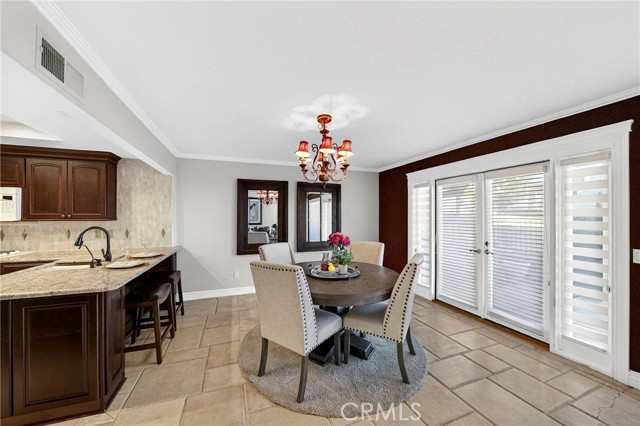 Detail Gallery Image 3 of 49 For 453 Pinehurst Ct, Fullerton,  CA 92835 - 3 Beds | 3 Baths