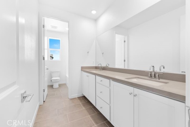 Image 20 of 31 For 28623 Sunny Ridge Terrace