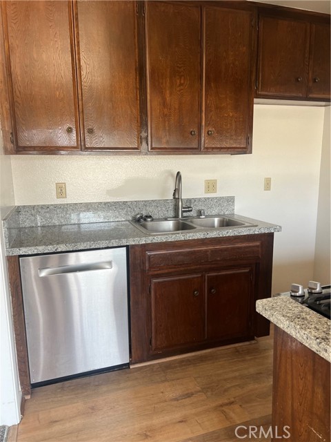 915 N Monterey Street, Alhambra CA: https://media.crmls.org/medias/53d4a754-87c2-4444-a044-0781f8cbb051.jpg