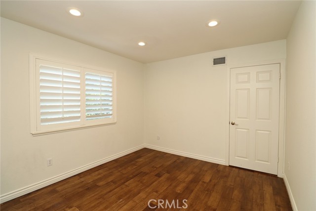 17252 Wentzel Way, Granada Hills CA: https://media.crmls.org/medias/53d4d8a5-6a60-4854-83f3-b255c6c716a1.jpg