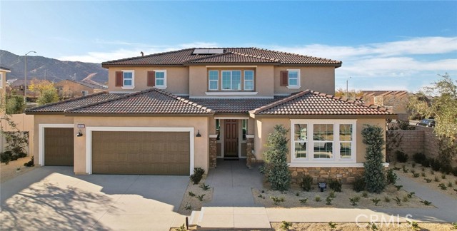 Detail Gallery Image 1 of 32 For 6737 Solera Dr, Palmdale,  CA 93552 - 5 Beds | 4 Baths