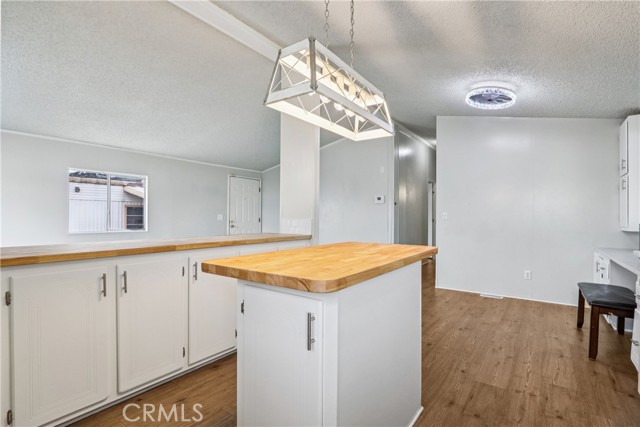 Detail Gallery Image 6 of 19 For 2717 E Arrow Hwy #21, La Verne,  CA 91750 - 3 Beds | 2 Baths