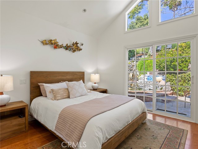 Detail Gallery Image 34 of 72 For 1012 N Sunset Canyon Dr, Burbank,  CA 91504 - 3 Beds | 2 Baths