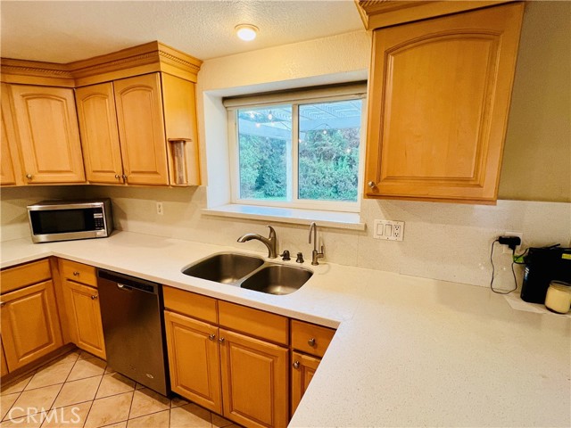 4356 Richwood Avenue, El Monte CA: https://media.crmls.org/medias/53d6bb83-995d-49a3-b3e2-bb0568703a25.jpg