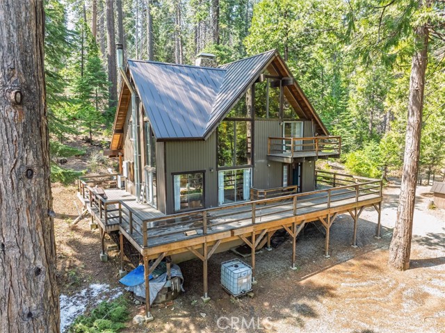 Detail Gallery Image 3 of 71 For 7604 Summit Rd, Fish Camp,  CA 93623 - 4 Beds | 3 Baths