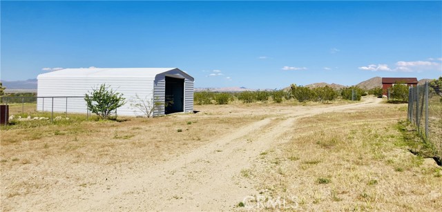 Detail Gallery Image 8 of 24 For 8873 Buena Vista Rd, Lucerne Valley,  CA 92356 - 3 Beds | 1 Baths