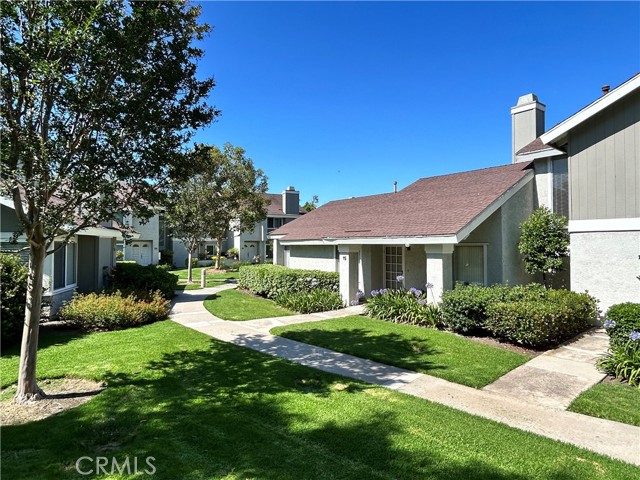 15 Wintergreen, Irvine CA: https://media.crmls.org/medias/53d9913b-2c26-440b-a0cf-9d559544eb01.jpg