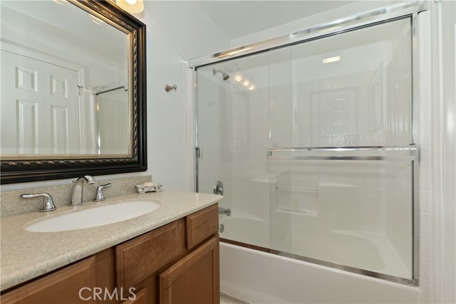 31816 Silver Spruce Drive, Running Springs CA: https://media.crmls.org/medias/53d9a40b-e5ee-4e15-9c33-5c4959518fd5.jpg