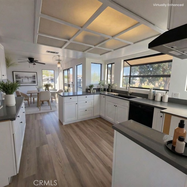 15682 Kingswood Drive, Victorville CA: https://media.crmls.org/medias/53da4391-41e9-4296-b649-df0ef3afeb21.jpg