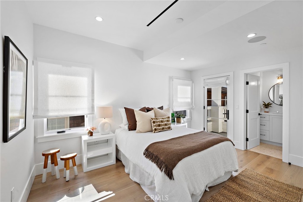 MLS #OC26098230 image #19