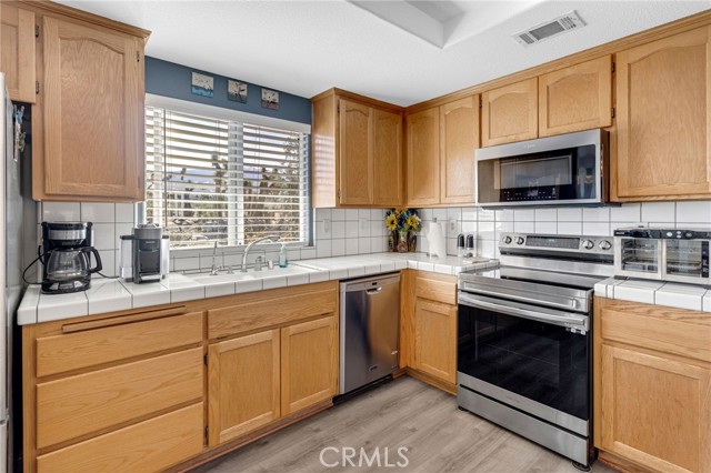 Detail Gallery Image 21 of 59 For 1237 Mono, Pinon Hills,  CA 92372 - 3 Beds | 2 Baths