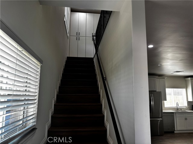 Detail Gallery Image 33 of 35 For 8644 N Corbin Ave, Northridge,  CA 91324 - 3 Beds | 3 Baths