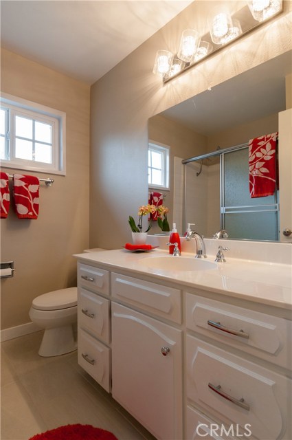 5819 Sunmist Drive, Rancho Palos Verdes, California 90275, 4 Bedrooms Bedrooms, ,2 BathroomsBathrooms,Residential,Sold,Sunmist,SB17033807