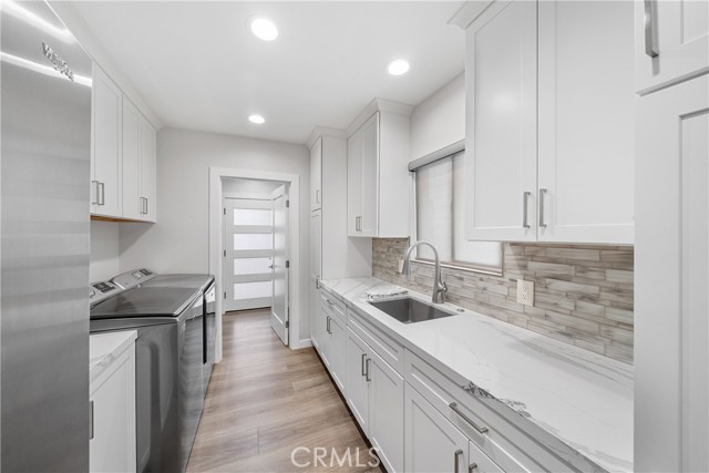 1031 E Andrews Drive, Long Beach CA: https://media.crmls.org/medias/53dcc1c2-f54a-4588-ab2b-869bde59ce5f.jpg