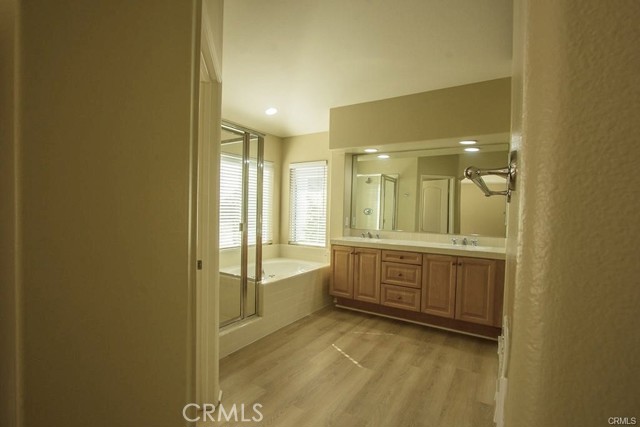 Detail Gallery Image 13 of 21 For 116 Dornoch, Coto de Caza,  CA 92679 - 3 Beds | 2/1 Baths