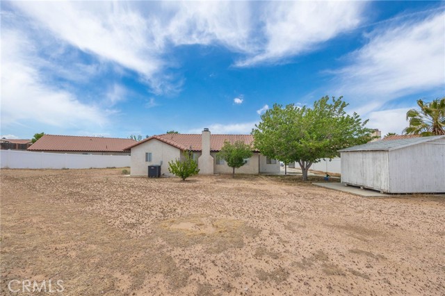 Detail Gallery Image 20 of 24 For 12431 Parkwood Pl, Victorville,  CA 92392 - 3 Beds | 2 Baths
