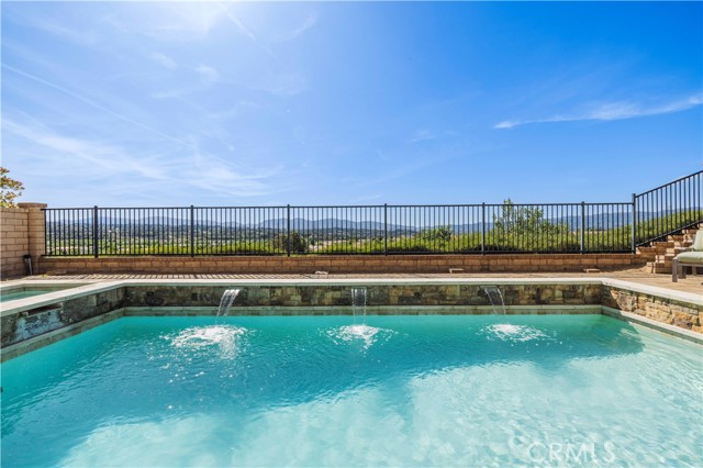 28838 Coal Mountain Court, Valencia CA: https://media.crmls.org/medias/53debf93-0a24-4ccf-aa0d-d97aaa49dc09.jpg