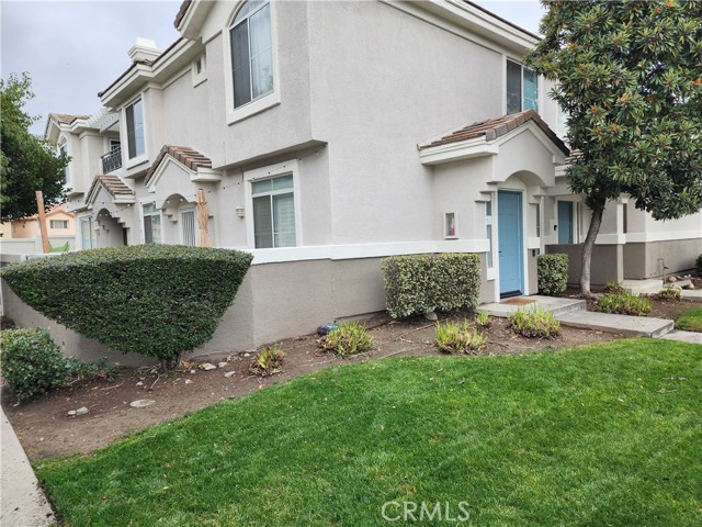 Detail Gallery Image 1 of 1 For 7543 W Liberty #712,  Fontana,  CA 92336 - 3 Beds | 2/1 Baths