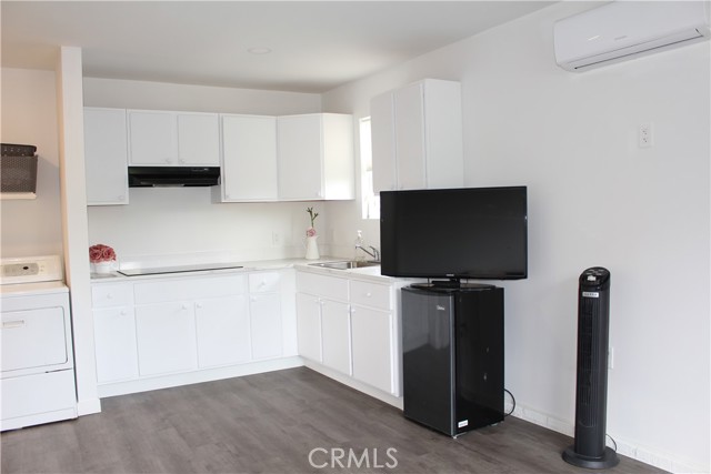 22942 Sunset Crossing Road, Diamond Bar CA: https://media.crmls.org/medias/53df9dff-61d0-4a90-b48e-b555c4ff943a.jpg