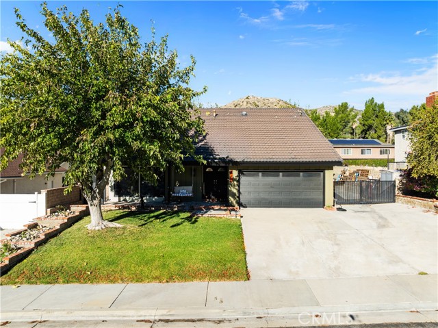 Front Image Thumbnail for CRSR25233548