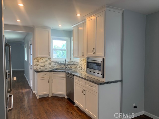 625 W Walnut Avenue, El Segundo, CA, 90245 625 W Walnut Avenue, El Segundo, CA, 90245