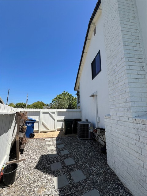 Detail Gallery Image 44 of 47 For 1863 Burleson, Thousand Oaks,  CA 91360 - 5 Beds | 2/1 Baths