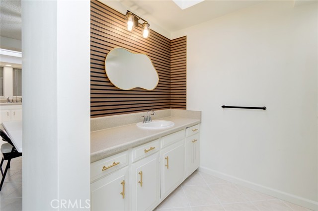 Detail Gallery Image 7 of 34 For 164 Avenida Majorca #Q, Laguna Woods,  CA 92637 - 2 Beds | 2 Baths