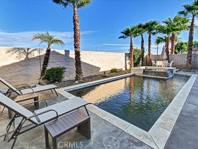 Detail Gallery Image 3 of 48 For 43996 Salpare Pl, Indio,  CA 92203 - 4 Beds | 3 Baths