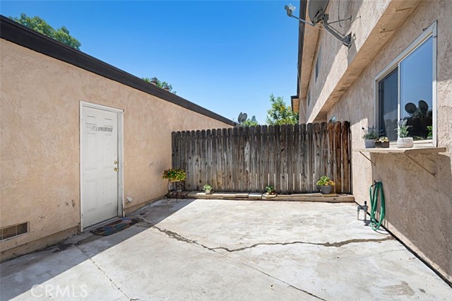 10544 White Oak Drive, Riverside CA: https://media.crmls.org/medias/53e429d4-0958-4db0-b333-2f623badb3ce.jpg