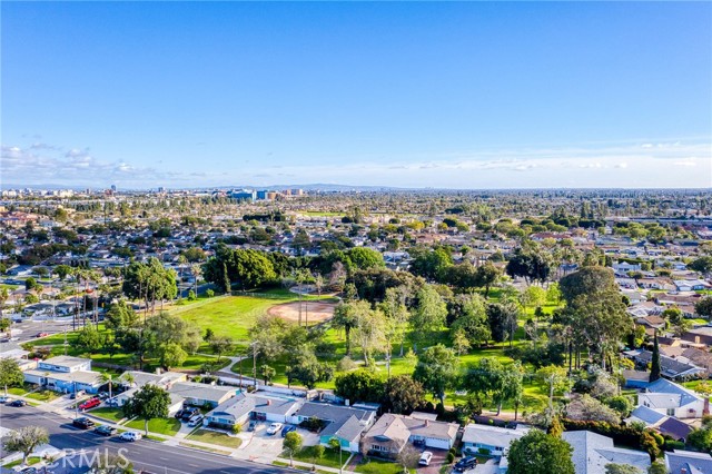 Detail Gallery Image 46 of 46 For 520 S Adria St, Anaheim,  CA 92802 - 4 Beds | 2 Baths