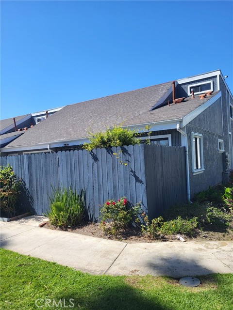 601 S Newhope Street, Santa Ana CA: https://media.crmls.org/medias/53e59661-5d06-4c4a-8a83-f21f95e09247.jpg