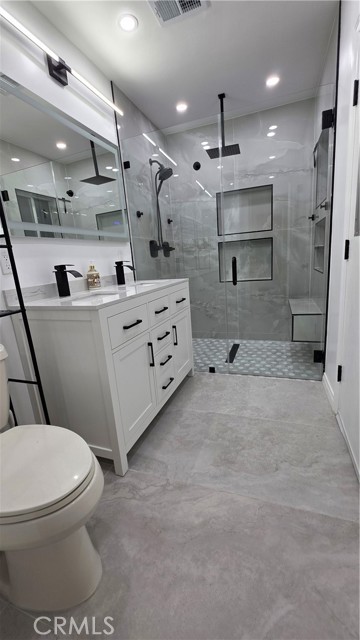 Detail Gallery Image 28 of 58 For 18224 Chatsworth, Porter Ranch,  CA 91326 - 5 Beds | 3 Baths