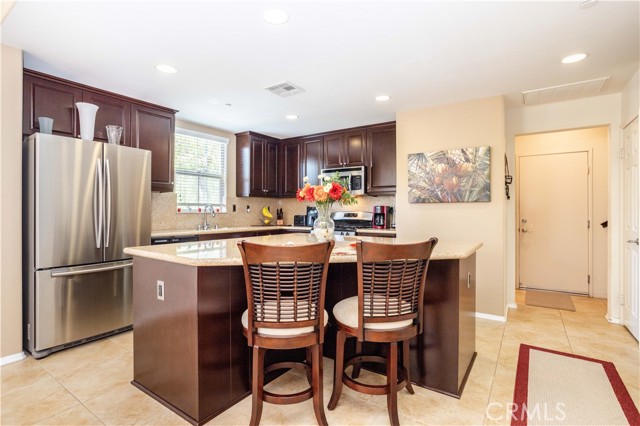 Detail Gallery Image 9 of 46 For 11220 Paseo Sonesta, Porter Ranch,  CA 91326 - 2 Beds | 2/1 Baths