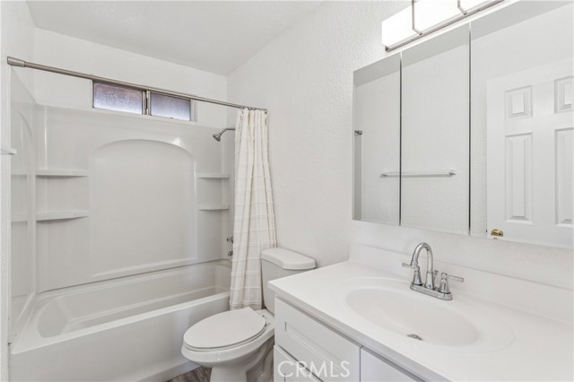 560 Rose Lane, Twin Peaks, CA 92391
