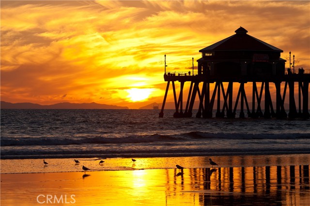 Detail Gallery Image 15 of 30 For 502 12th, Huntington Beach,  CA 92648 - 3 Beds | 2 Baths