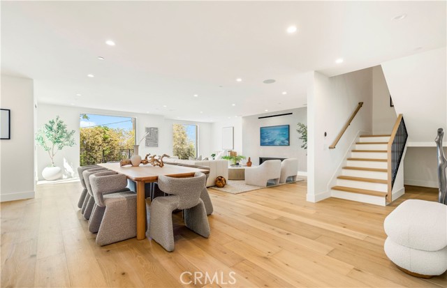 Detail Gallery Image 22 of 46 For 1759 Glenneyre St, Laguna Beach,  CA 92651 - 5 Beds | 5/1 Baths