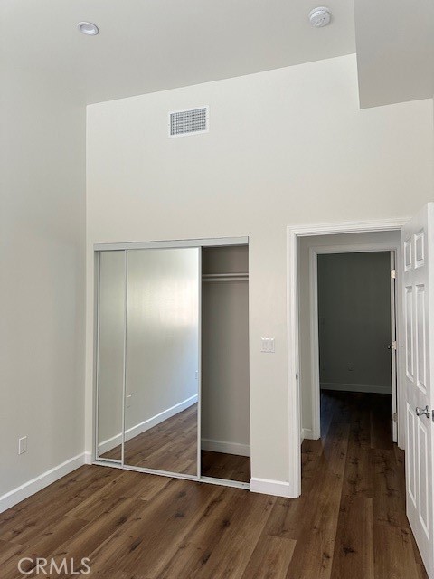 Detail Gallery Image 15 of 30 For 5507 S Manhattan Place, Los Angeles,  CA 90062 - 12 Beds | 8 Baths