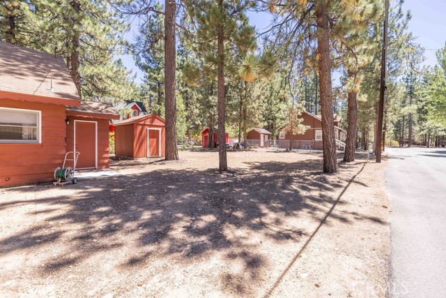 Detail Gallery Image 29 of 48 For 39135 Buckthorn Rd, Big Bear Lake,  CA 92315 - 2 Beds | 1 Baths