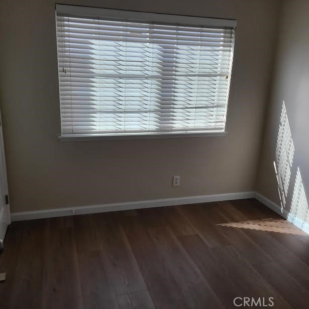 Detail Gallery Image 11 of 13 For 25151 Costeau, Laguna Hills,  CA 92653 - 4 Beds | 2 Baths