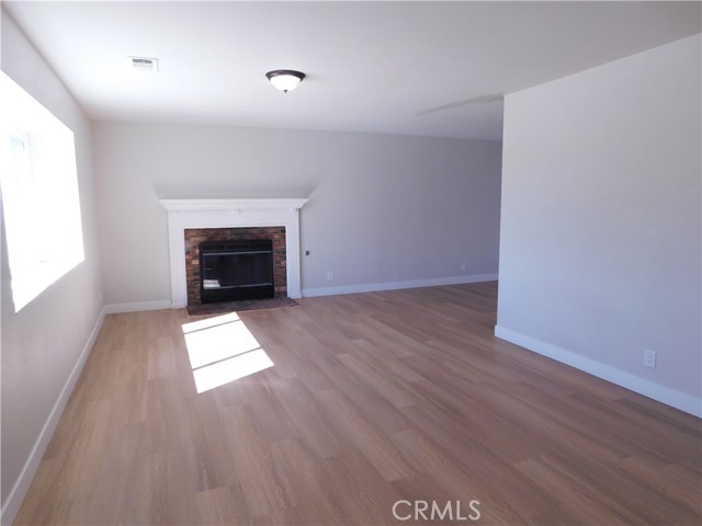 Detail Gallery Image 7 of 31 For 10456 Napa Rd, Adelanto,  CA 92301 - 3 Beds | 2 Baths