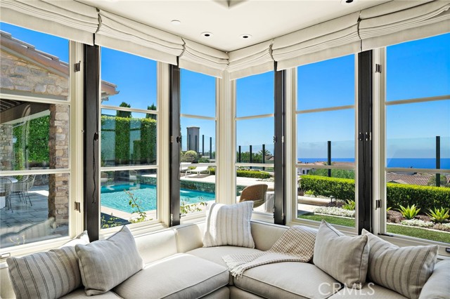 39 Sarteano Dr., Newport Coast CA: https://media.crmls.org/medias/53eb5a20-08b4-41a3-b054-adb7c5513f26.jpg