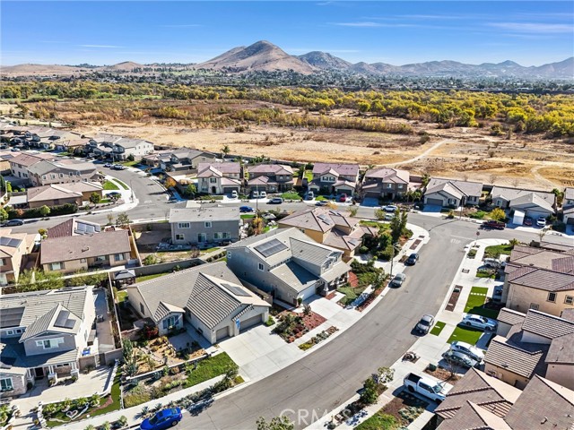 Detail Gallery Image 53 of 56 For 6996 Jetty Ct, Jurupa Valley,  CA 91752 - 5 Beds | 3 Baths