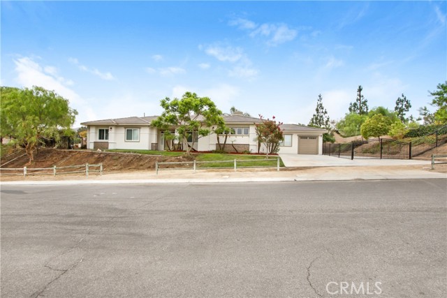 994 Thoroughbred Ln, Norco, CA 92860