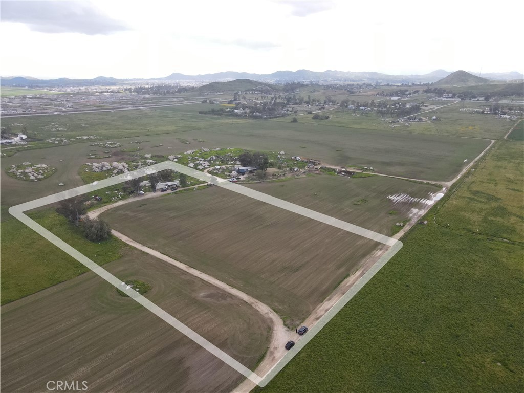31535 Leon Road, Winchester, CA 92596