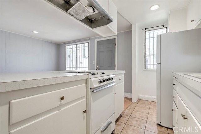 Detail Gallery Image 52 of 64 For 3352 Montrose, La Crescenta,  CA 91214 - 3 Beds | 3 Baths