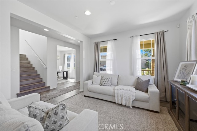 Detail Gallery Image 12 of 62 For 35028 Orchard Crest Ct, Winchester,  CA 92596 - 5 Beds | 3 Baths