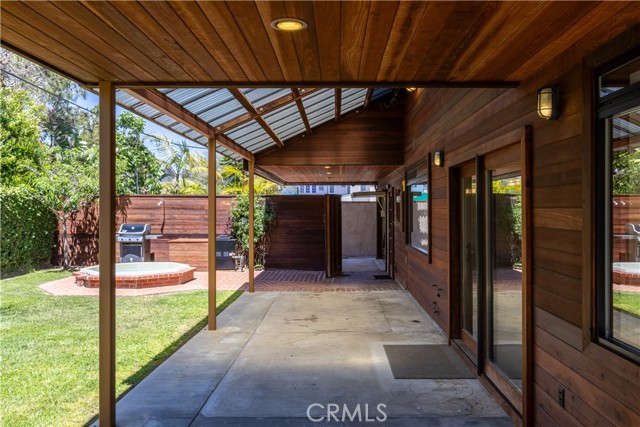 Detail Gallery Image 40 of 78 For 2405 Tustin Ave, Costa Mesa,  CA 92627 - 5 Beds | 4/1 Baths