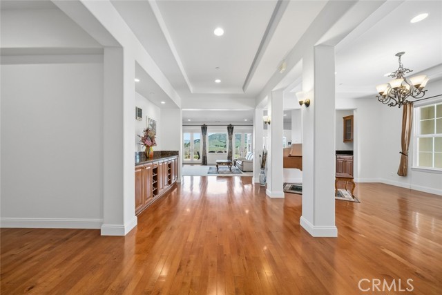 Detail Gallery Image 5 of 70 For 440 Slender Rock Place, San Luis Obispo,  CA 93405 - 5 Beds | 3/1 Baths