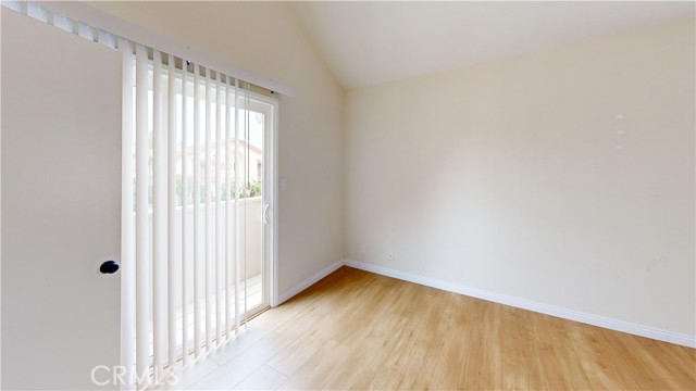 Detail Gallery Image 9 of 16 For 5117 W Wooley Rd #1,  Oxnard,  CA 93035 - 2 Beds | 2 Baths